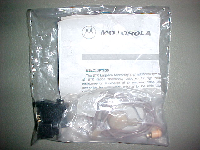 Motorola STX Earpiece NTN4742A.jpg (56086 bytes)